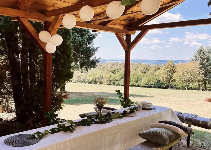 Hubertus Vadaszhaz Újudvar